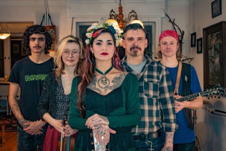 Mary Lee Family Band
